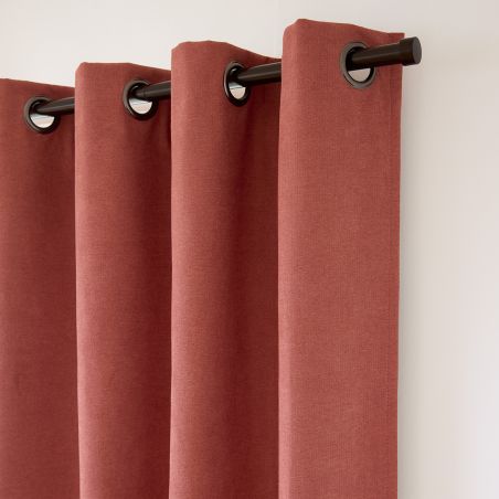 Varmeisolerende 100% mørklæggende gardin Romy Terra Cotta MC7005